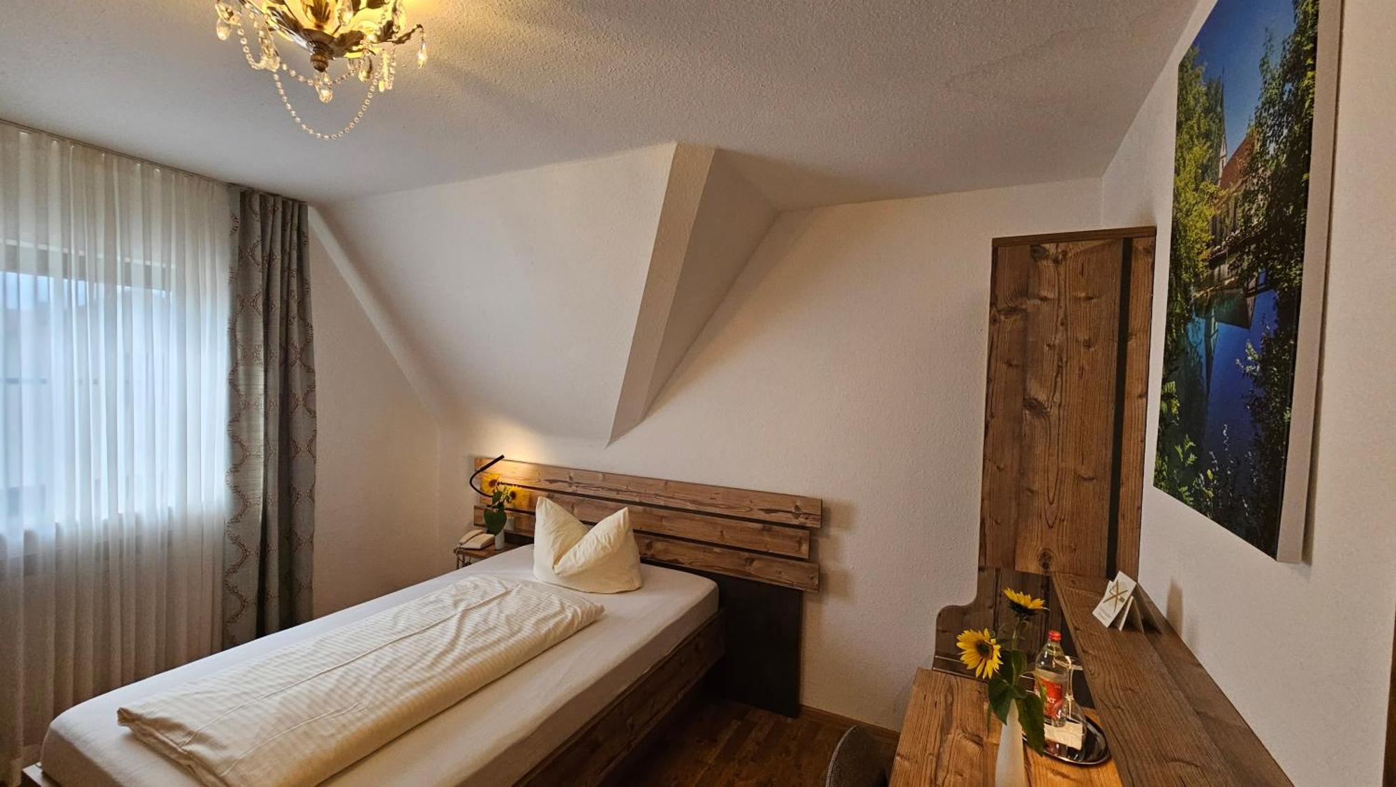 סנדן Hotel Gasthof Roessle מראה חיצוני תמונה